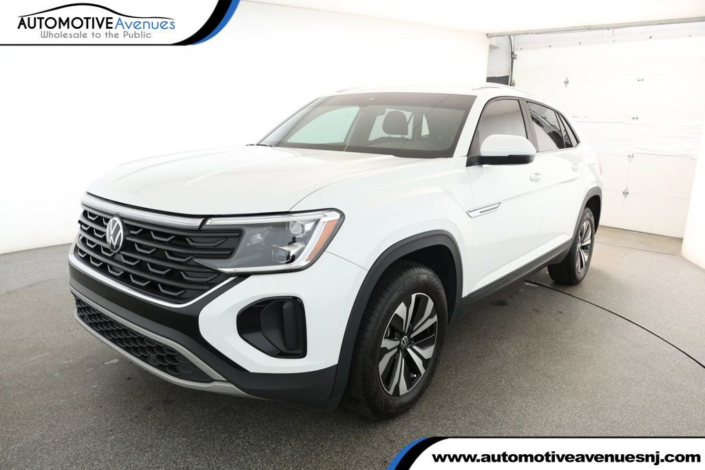 Used 2024 Volkswagen Atlas Cross Sport SE