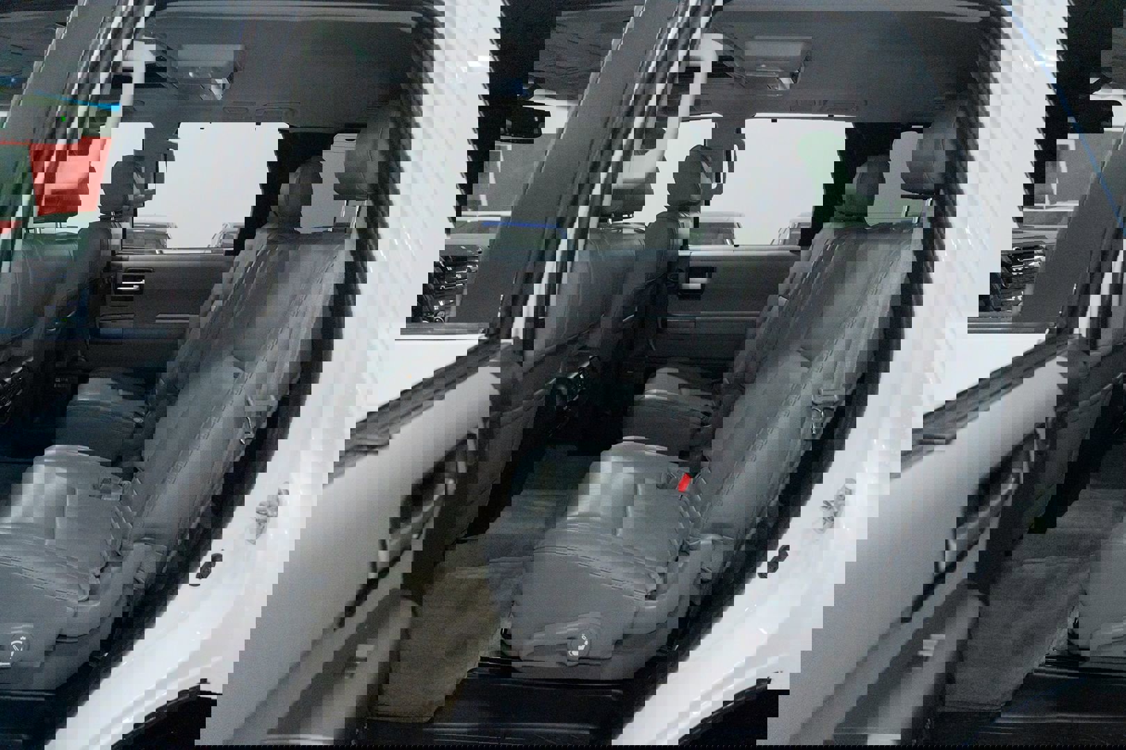 Used 2010 Toyota Sequoia Limited image 24