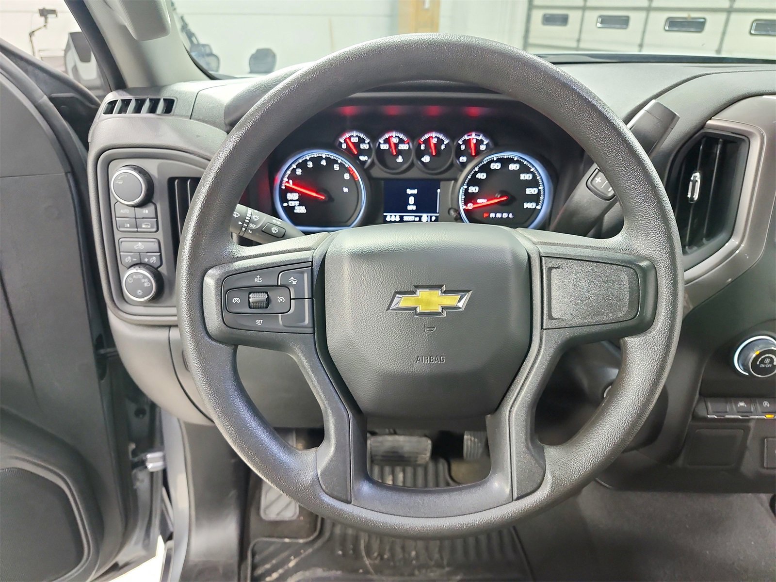 Used 2024 Chevrolet Silverado 1500 Custom image 22