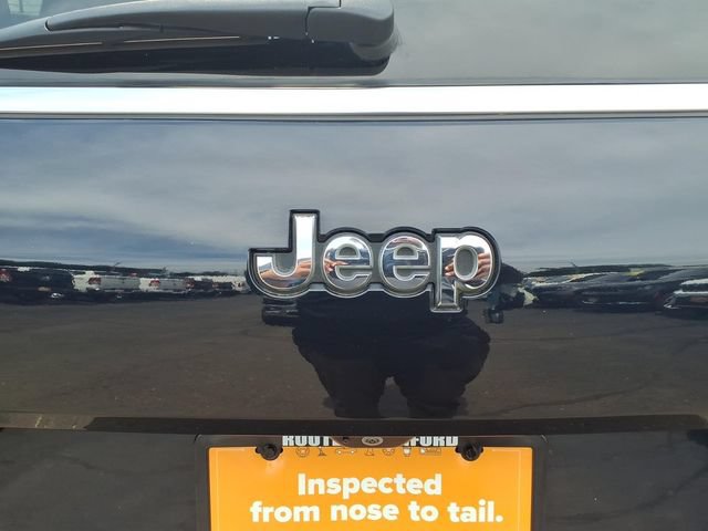 Certified 2023 Jeep Grand Cherokee L Limited w/ Luxury Tech Group II AWD/4WD image 15