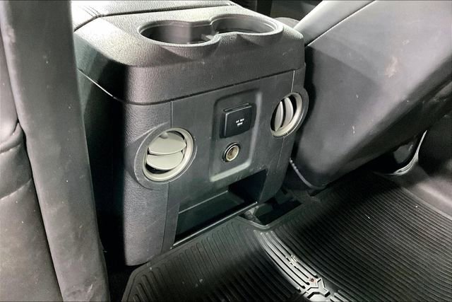 Used 2011 Ford F350 Lariat w/ Lariat Interior Pkg image 11