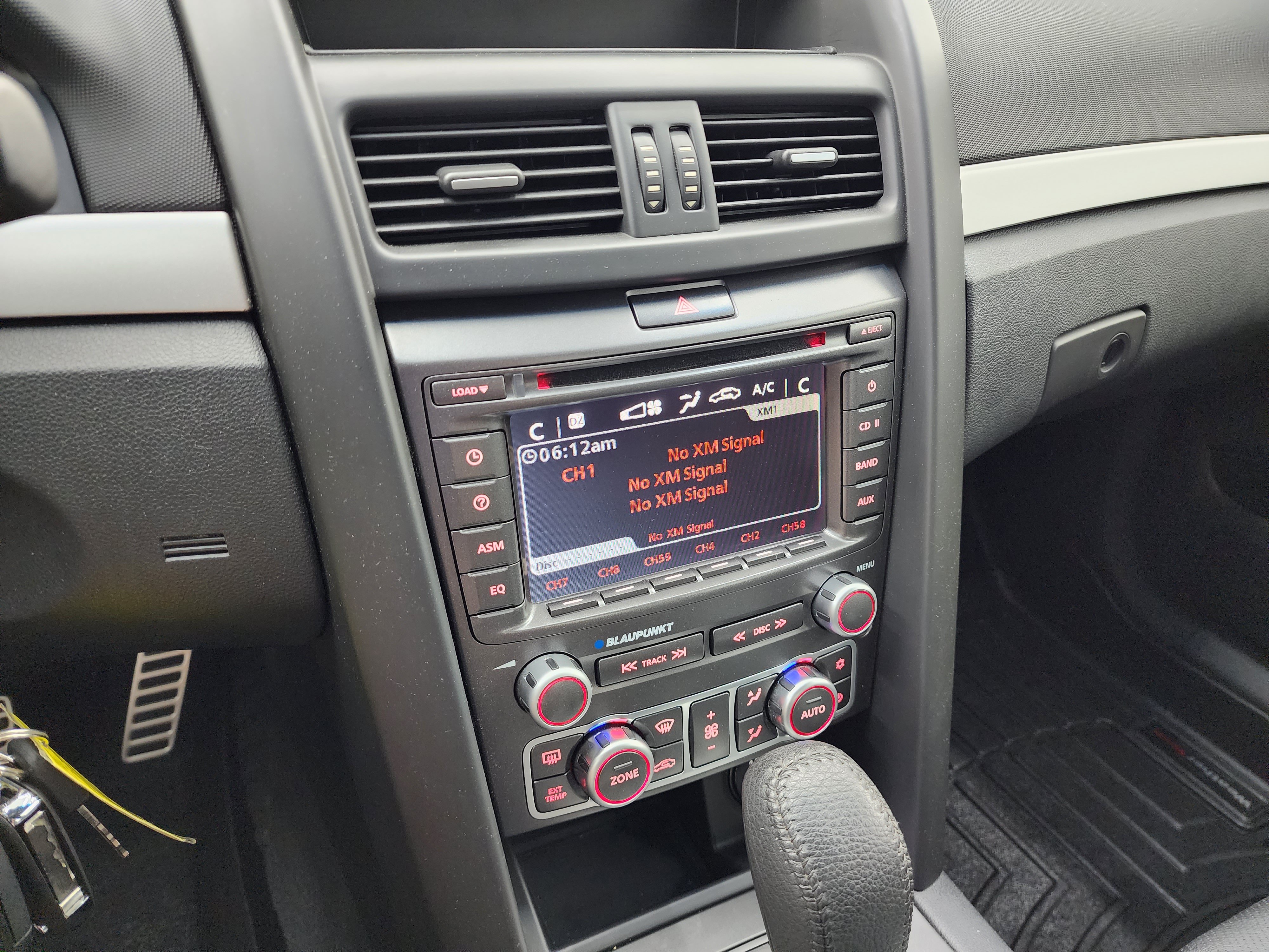 Used 2009 Pontiac G8 GT w/ Premium Package RWD image 11