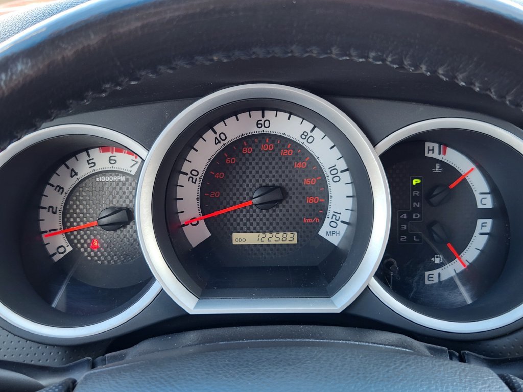 Used 2012 Toyota Tacoma 4x4 Double Cab w/ SR5 Pkg image 7