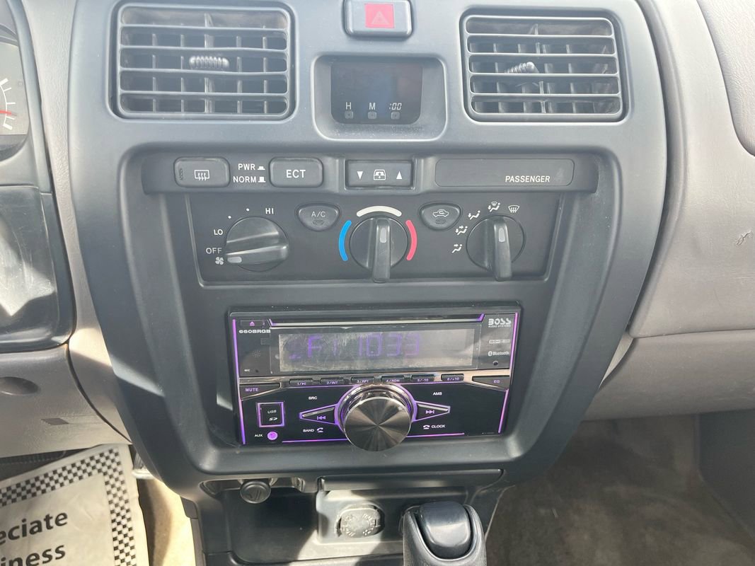 Used 2002 Toyota 4Runner SR5 image 12