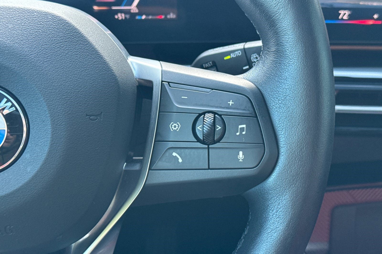 Certified 2024 BMW X1 xDrive28i w/ Premium Package image 33