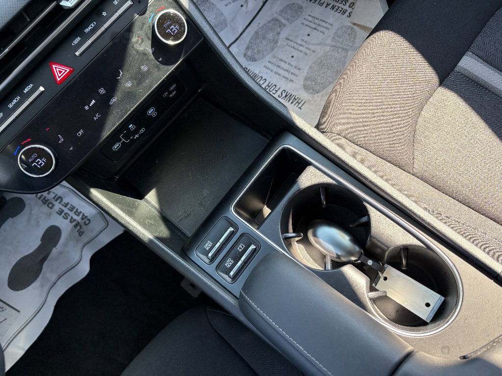 Used 2024 Hyundai Sonata SEL AWD/4WD image 25