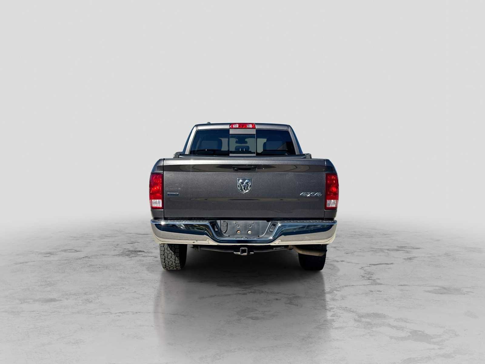 Used 2019 RAM 1500 Classic SLT AWD/4WD image 5