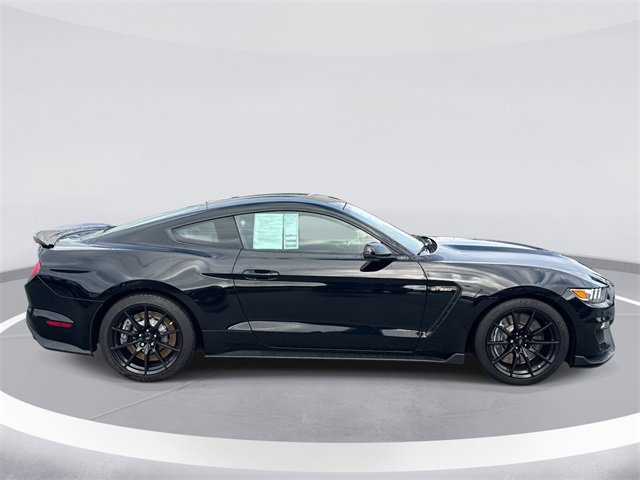 Certified 2017 Ford Mustang Shelby GT350 image 4