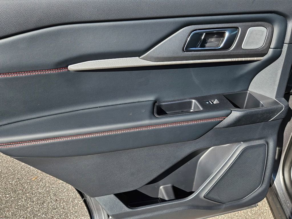 New 2026 Ford Explorer ST w/ Sun And Sound Package image 26
