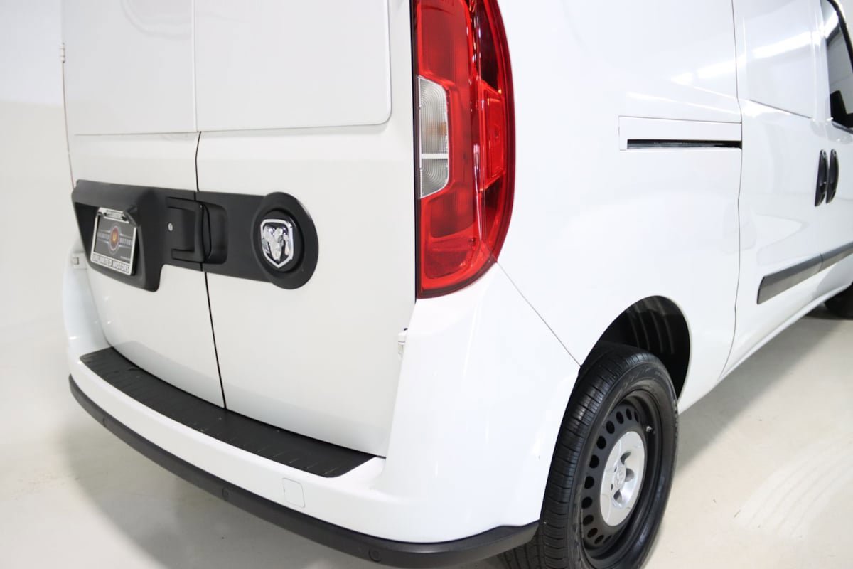 Used 2022 RAM ProMaster City Tradesman FWD image 9