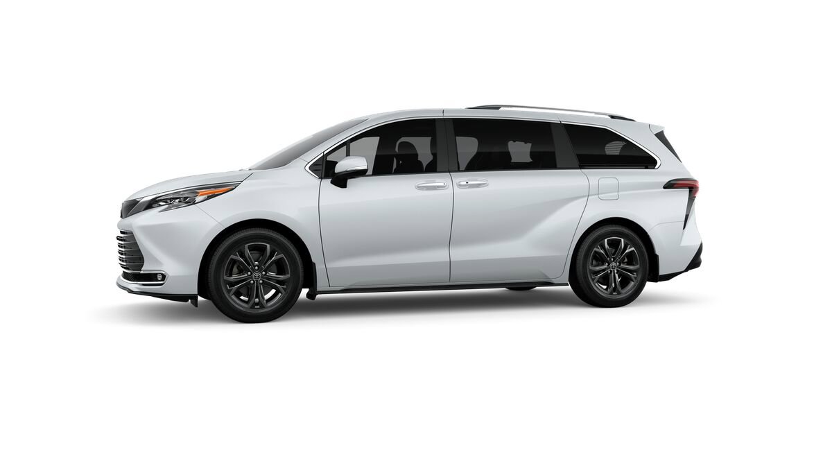 New 2026 Toyota Sienna Platinum image 3