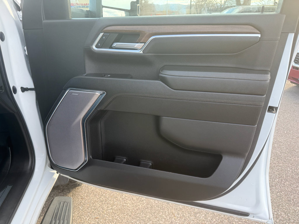 Used 2024 Chevrolet Silverado 3500 High Country w/ High Country Premium Package image 26