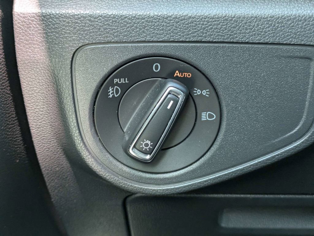 Used 2019 Volkswagen Atlas SEL Premium AWD/4WD image 38