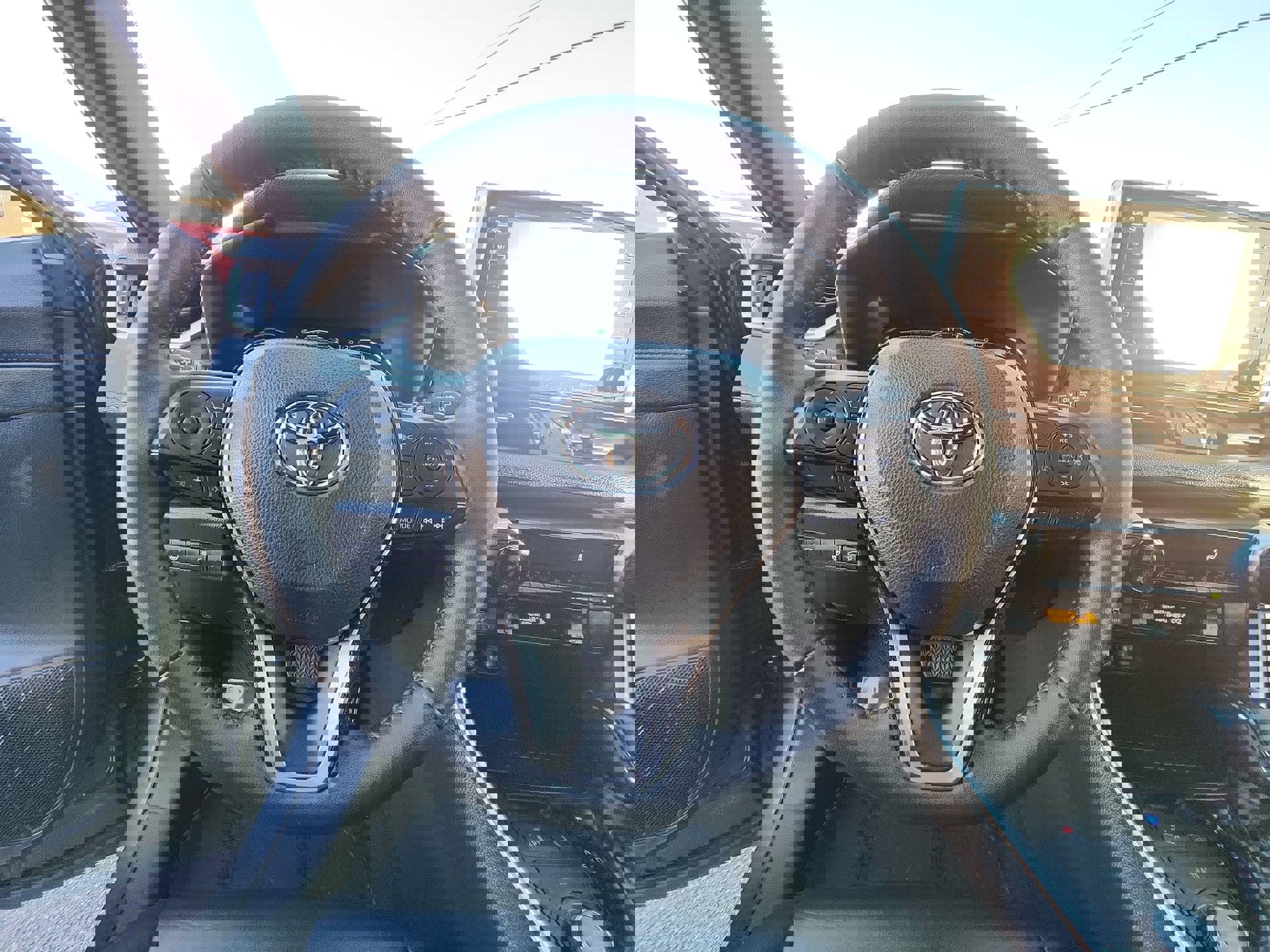 Used 2019 Toyota RAV4 XSE image 11