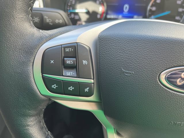 Used 2022 Ford Explorer XLT w/ Class IV Trailer Tow Package image 27