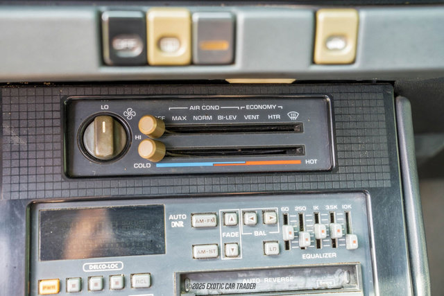 Used 1989 Pontiac Firebird Trans Am RWD image 33
