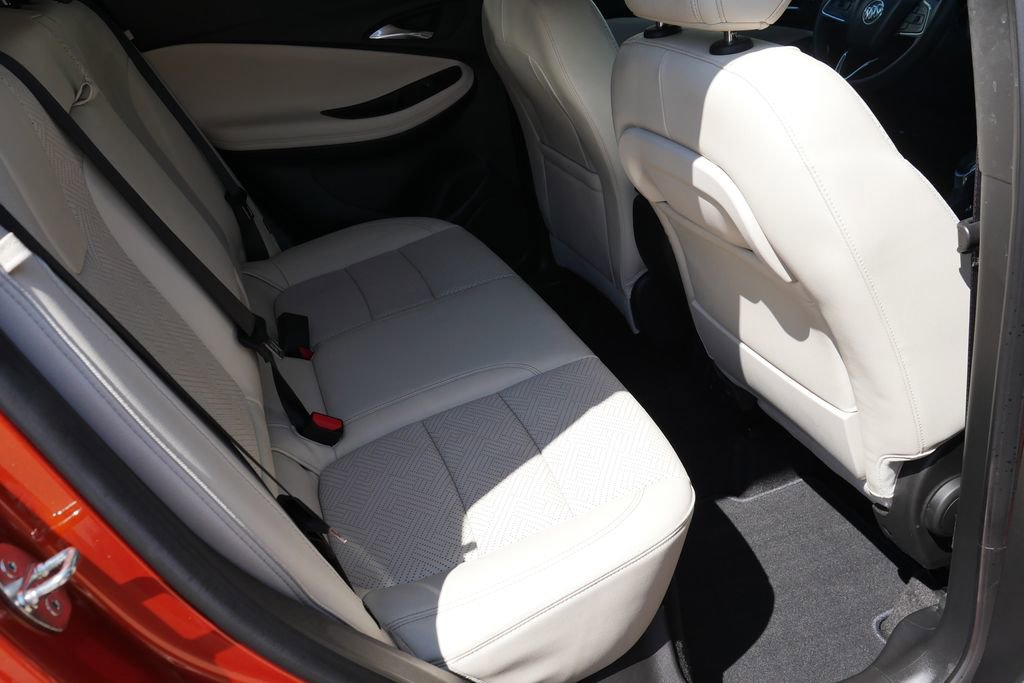 Used 2023 Buick Encore GX Essence w/ Advanced Technology Package image 25