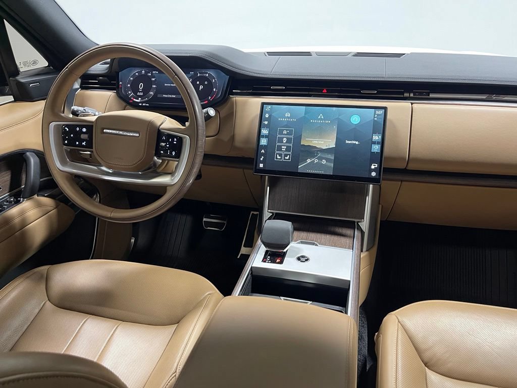 Used 2025 Land Rover Range Rover SE AWD/4WD image 29