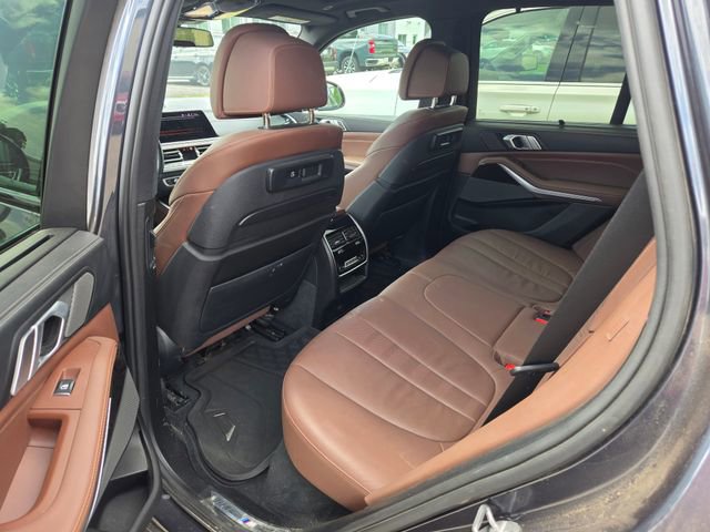 Used 2019 BMW X5 xDrive40i w/ M Sport Package AWD/4WD image 9