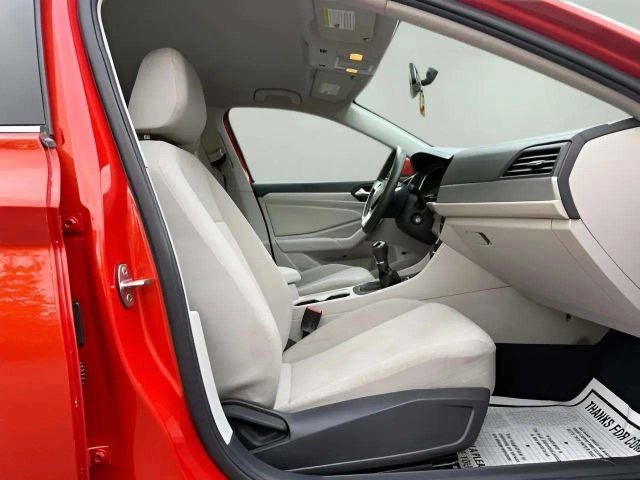 Used 2019 Volkswagen Jetta S image 26