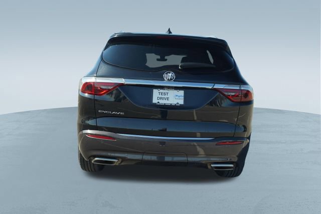 Used 2024 Buick Enclave Premium image 8