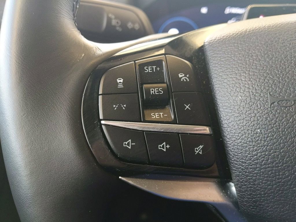 Used 2025 Ford Explorer Platinum AWD/4WD image 21