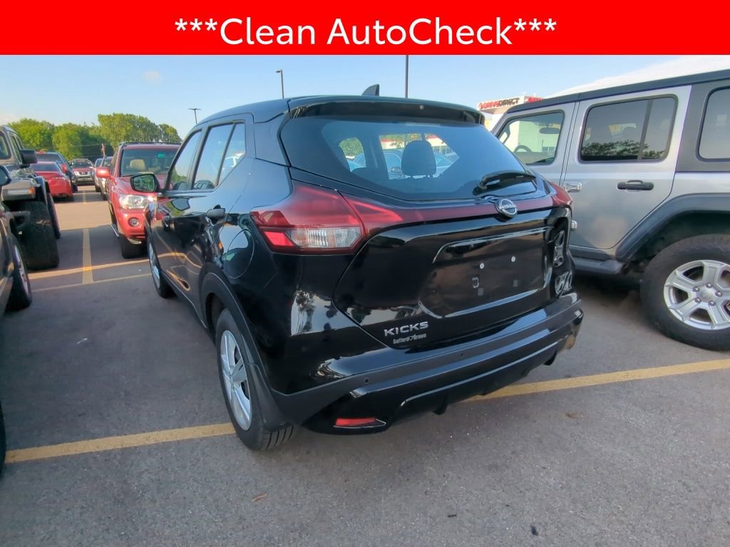 Used 2024 Nissan Kicks S FWD image 4