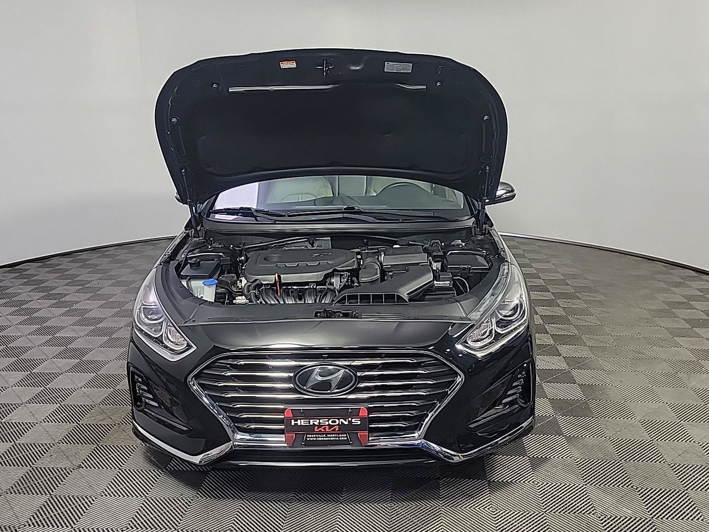 Used 2018 Hyundai Sonata Limited w/ Limited Ultimate Package 03 FWD image 13