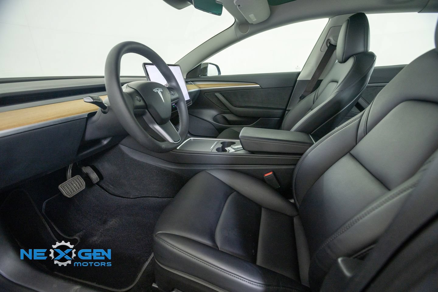 Used 2023 Tesla Model 3 Long Range AWD/4WD image 11