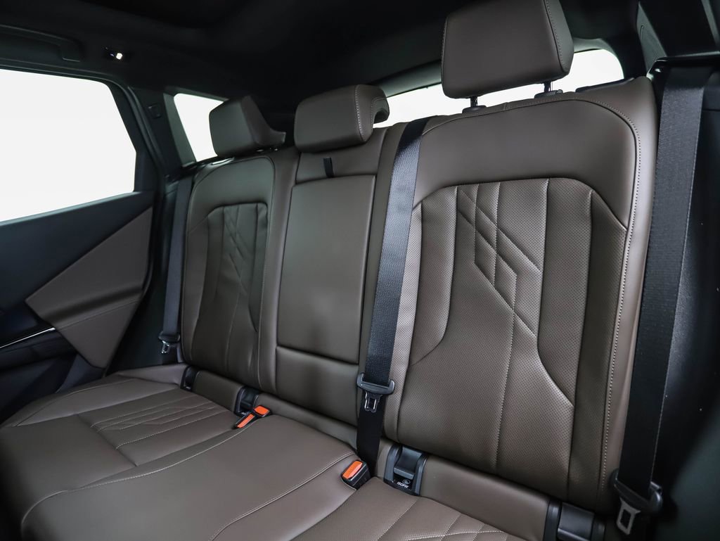 New 2026 BMW X3 M50 w/ Premium Package image 24