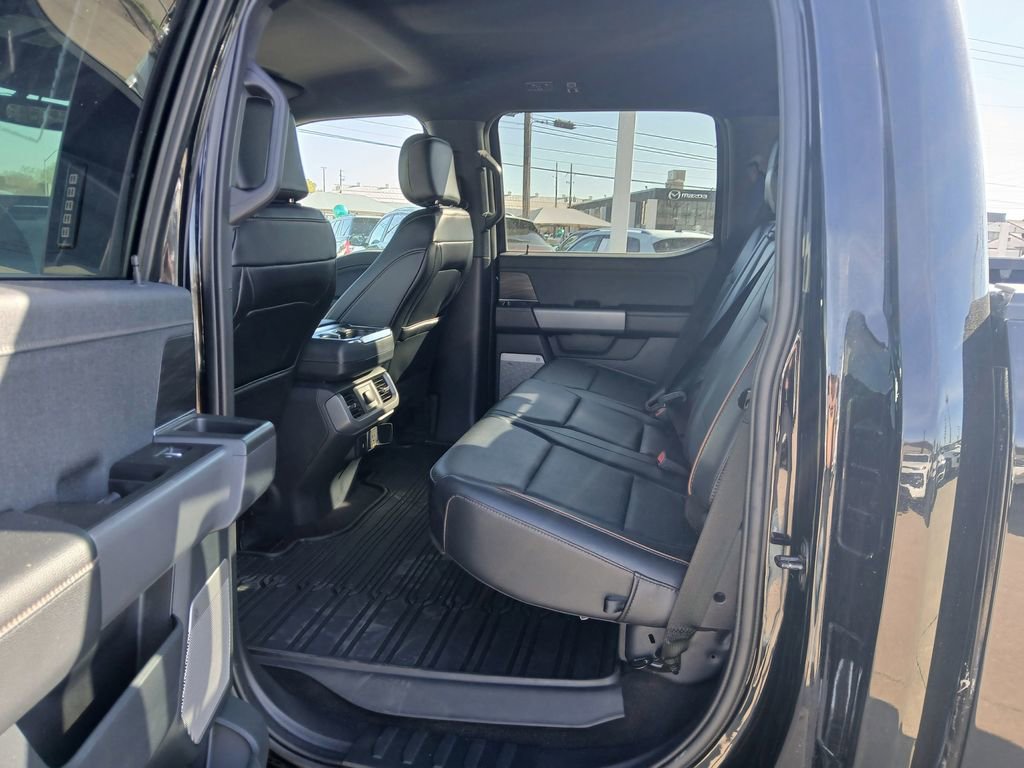 Used 2024 Ford F150 Lariat w/ FX4 Off-Road Package image 7
