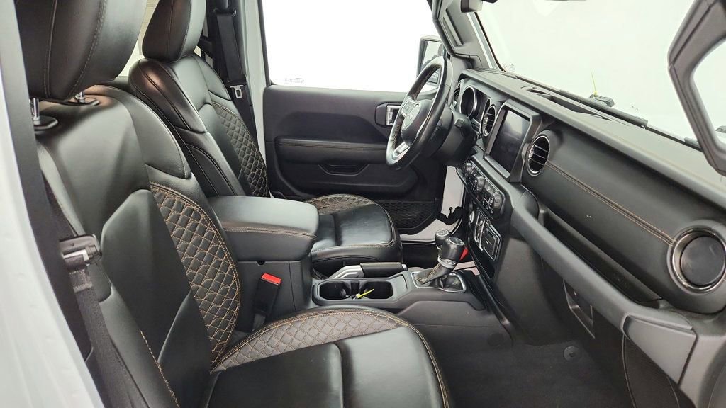 Used 2022 Jeep Gladiator Overland image 24