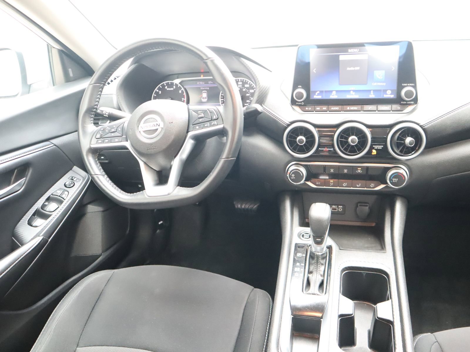Used 2023 Nissan Sentra SV FWD image 29