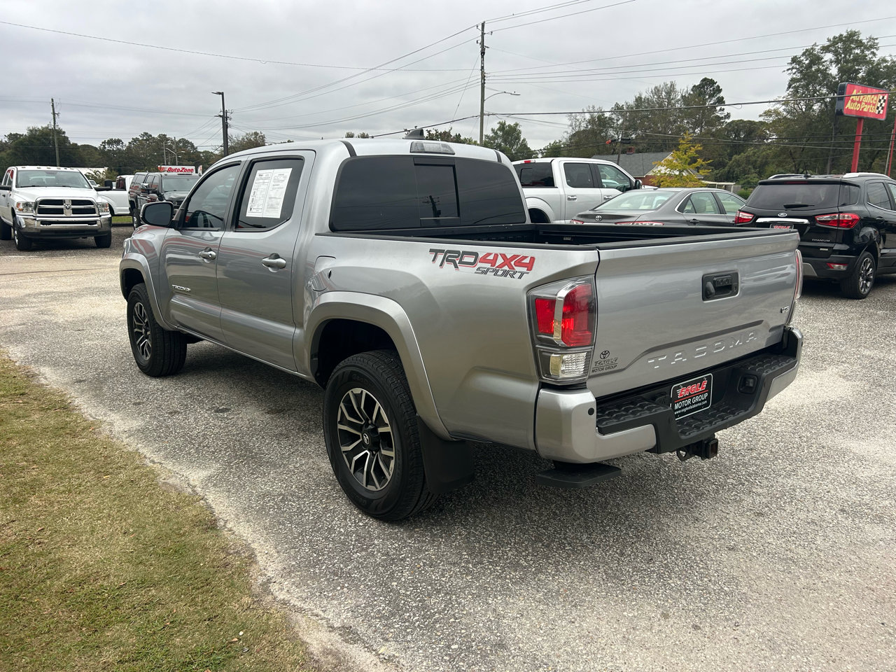 Used 2020 Toyota Tacoma TRD Sport w/ Technology Package image 5