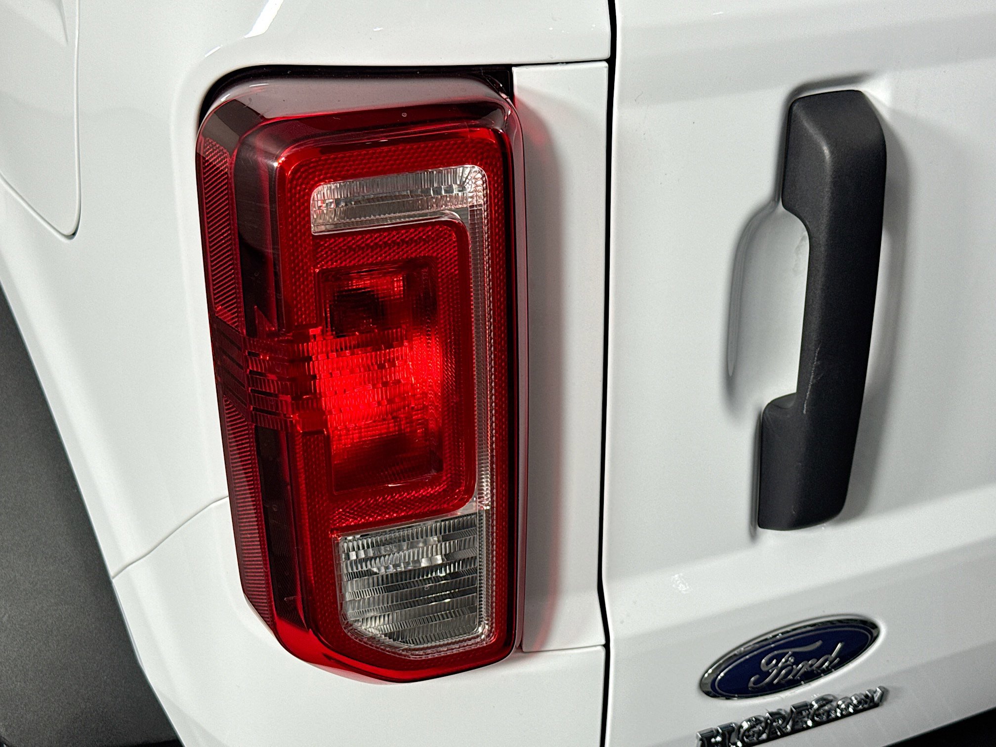 Used 2023 Ford Bronco Black Diamond image 35