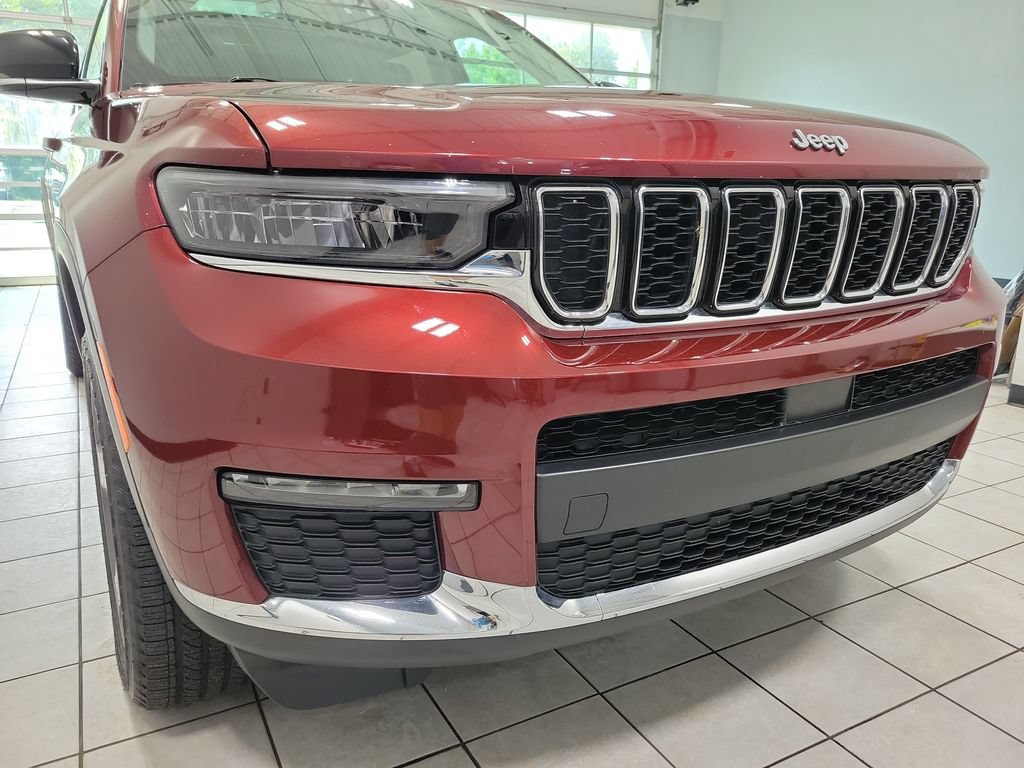 Used 2021 Jeep Grand Cherokee L Limited w/ Trailer Tow Group (B) AWD/4WD image 24