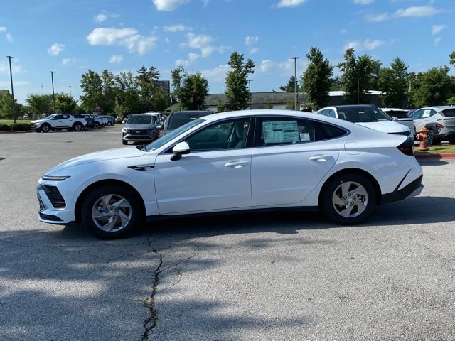 New 2025 Hyundai Sonata SE image 4