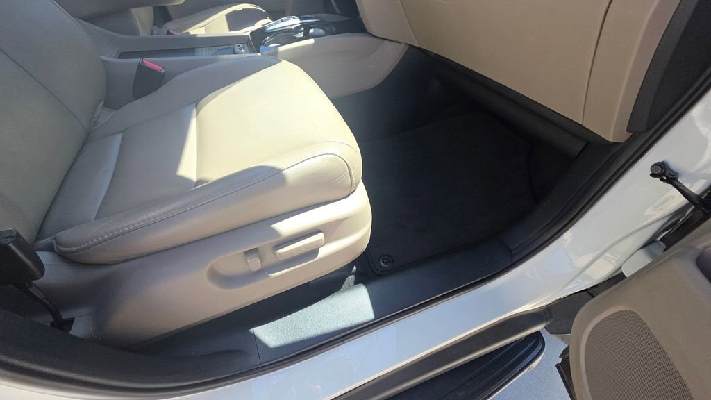 Used 2016 Honda Pilot Touring image 13