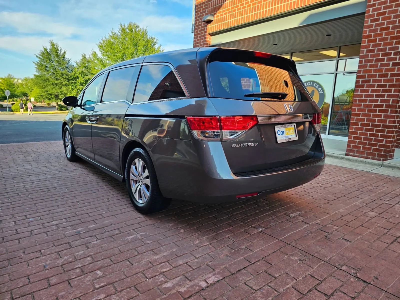 Used 2014 Honda Odyssey EX-L image 4