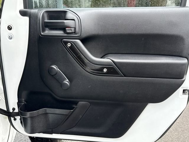 Used 2017 Jeep Wrangler Sport image 23