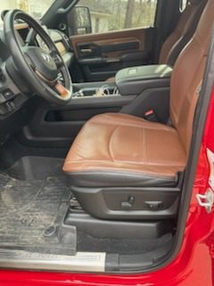 Used 2023 RAM 3500 Limited image 5