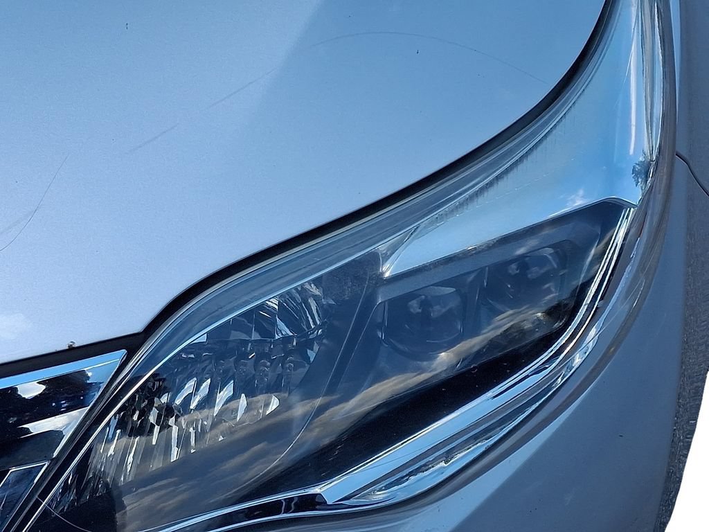 Used 2014 Toyota Avalon XLE Premium FWD image 10