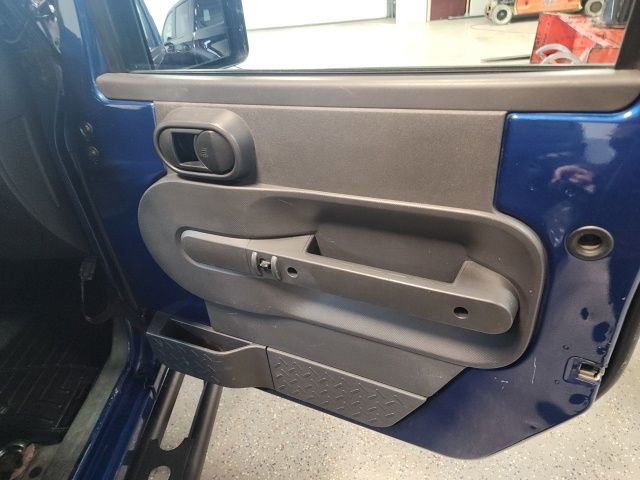 Used 2009 Jeep Wrangler Unlimited X AWD/4WD image 21