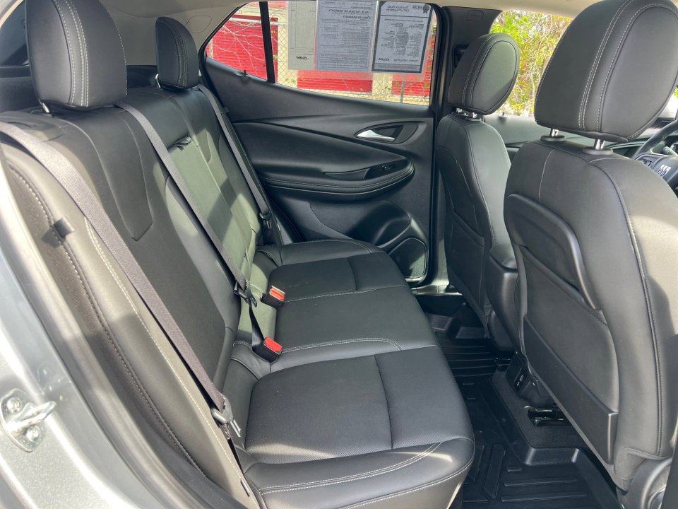 Used 2024 Buick Encore GX Sport Touring w/ Experience Buick Package image 29