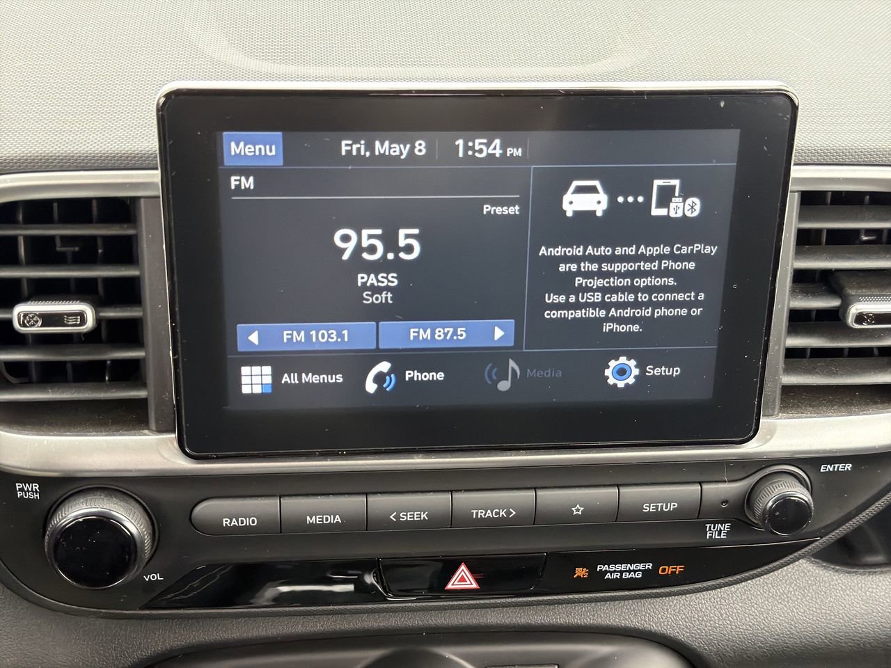 Used 2020 Hyundai Venue SEL FWD image 16