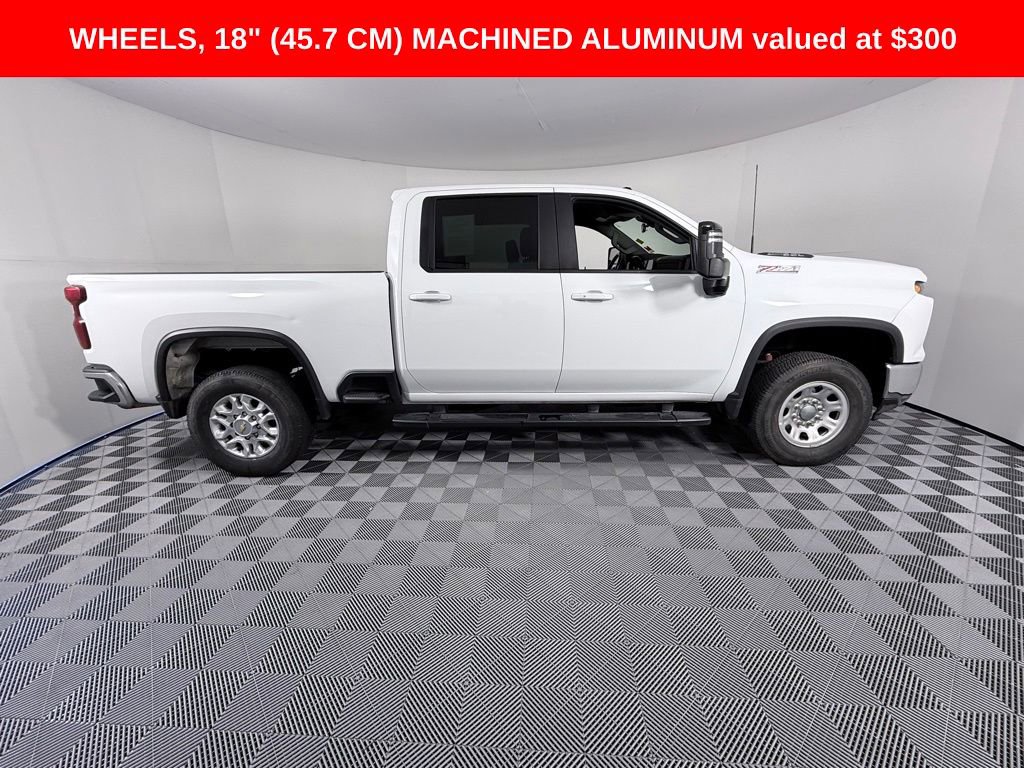 Used 2024 Chevrolet Silverado 2500 LT w/ Convenience Package image 8