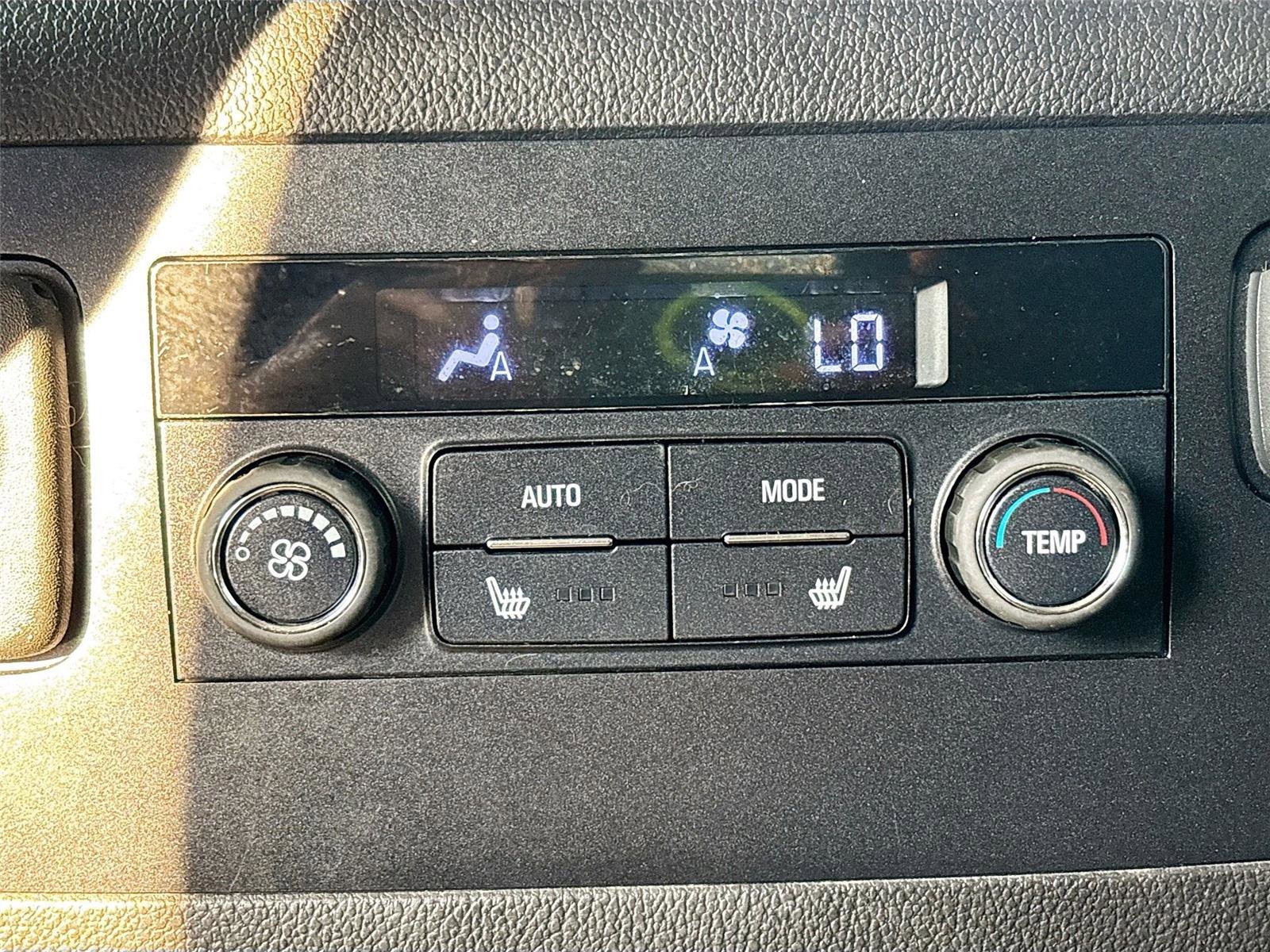 Used 2016 GMC Yukon Denali image 27