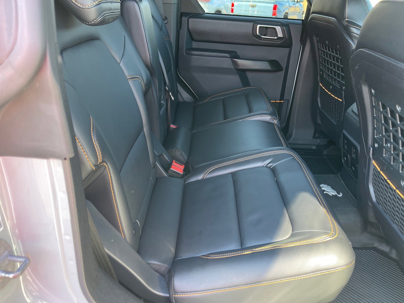Used 2024 Ford Bronco Badlands AWD/4WD image 18