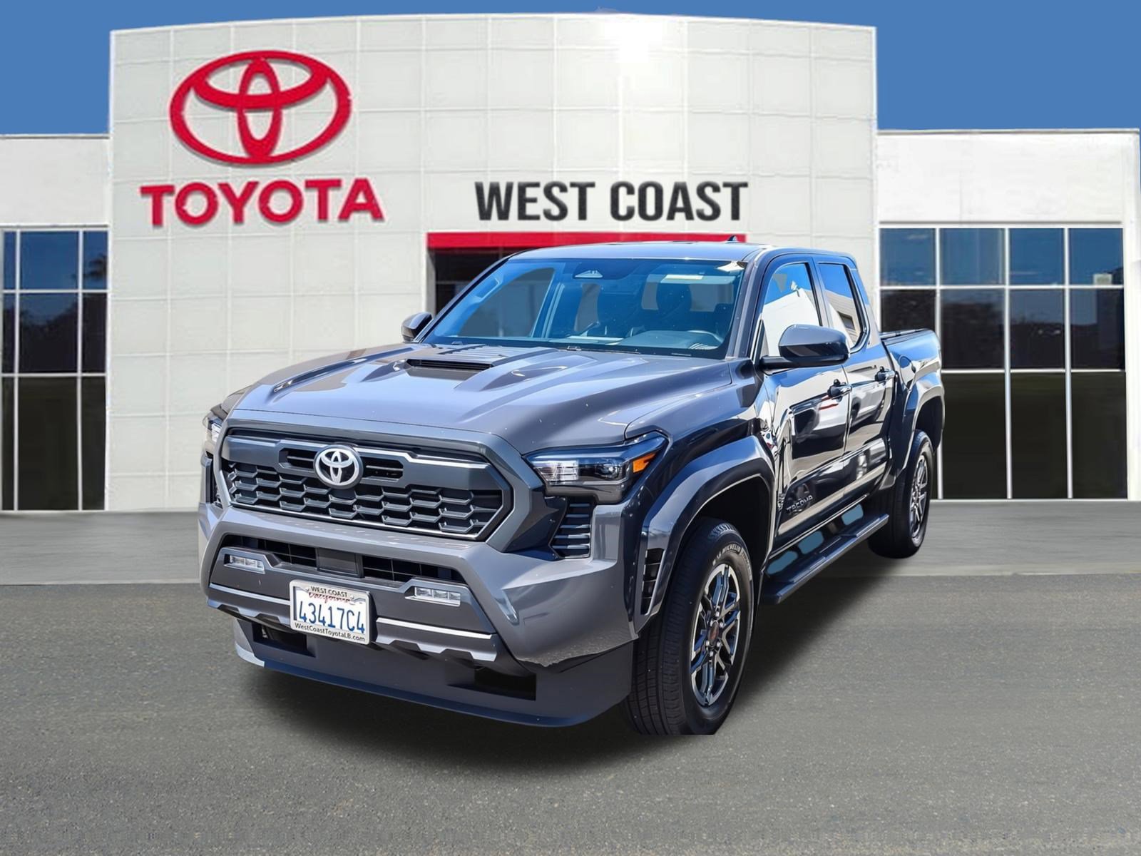 Used 2024 Toyota Tacoma TRD Sport image 1