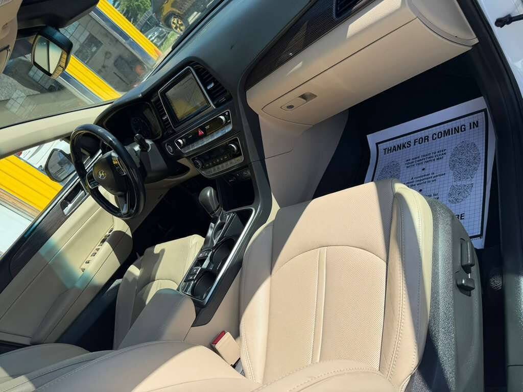 Used 2018 Hyundai Sonata Limited w/ Limited Ultimate Package 03 FWD image 19